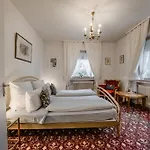 公寓式酒店 Hedwig - Schwarzwald Mit Thermalbad-naehe & Balkon Mit Bergblick 巴登韦勒