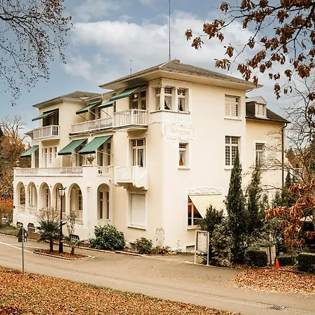 Hedwig - Schwarzwald Mit Thermalbad-naehe & Balkon Mit Bergblick 4*
