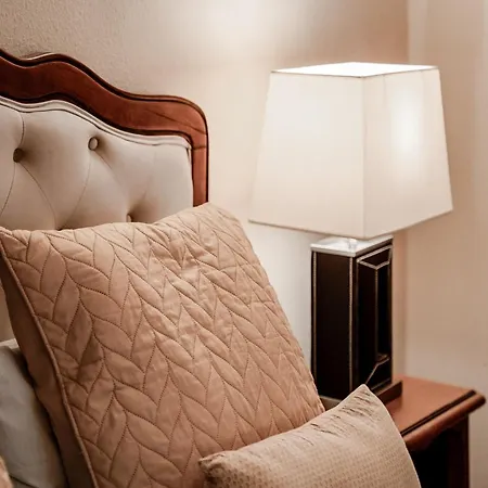 Hedwig - Schwarzwald Mit Thermalbad-naehe & Balkon Mit Bergblick Badenweiler