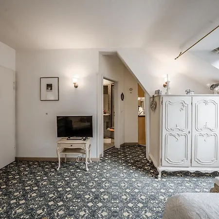 Hedwig - Schwarzwald Mit Thermalbad-naehe & Balkon Mit Bergblick Badenweiler