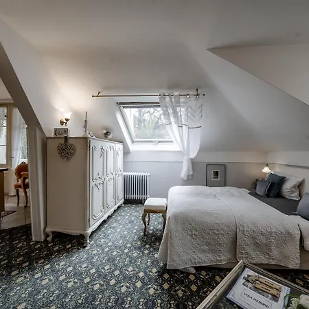 Hedwig - Schwarzwald Mit Thermalbad-naehe & Balkon Mit Bergblick Aparthotel