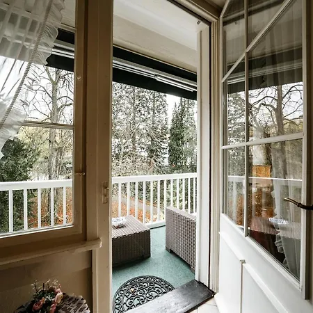 Hedwig - Schwarzwald Mit Thermalbad-naehe & Balkon Mit Bergblick Aparthotel