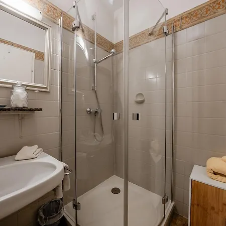 Hedwig - Schwarzwald Mit Thermalbad-naehe & Balkon Mit Bergblick 4*