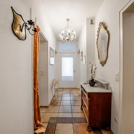 Hedwig - Schwarzwald Mit Thermalbad-naehe & Balkon Mit Bergblick 4* Badenweiler