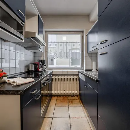 Hedwig - Schwarzwald Mit Thermalbad-naehe & Balkon Mit Bergblick Badenweiler