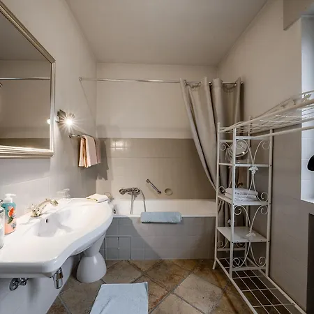 Hedwig - Schwarzwald Mit Thermalbad-naehe & Balkon Mit Bergblick 4* Badenweiler