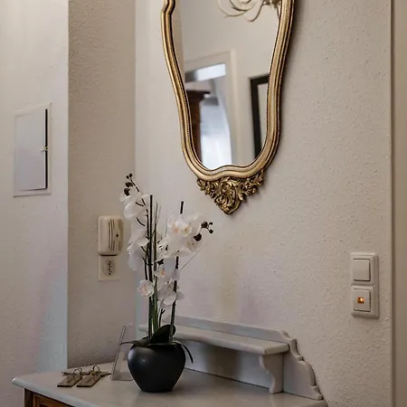 Hedwig - Schwarzwald Mit Thermalbad-naehe & Balkon Mit Bergblick Badenweiler