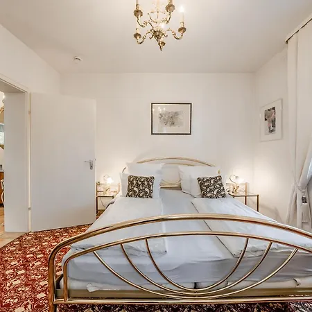 Aparthotel Hedwig - Schwarzwald Mit Thermalbad-naehe & Balkon Mit Bergblick